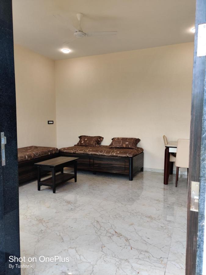 Royal Meadows Igatpuri 2Bhk Poolside Villa מראה חיצוני תמונה