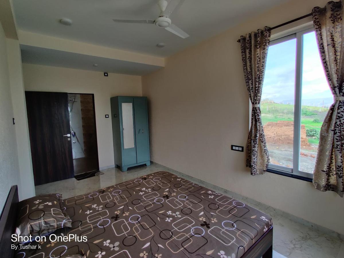 Royal Meadows Igatpuri 2Bhk Poolside Villa מראה חיצוני תמונה