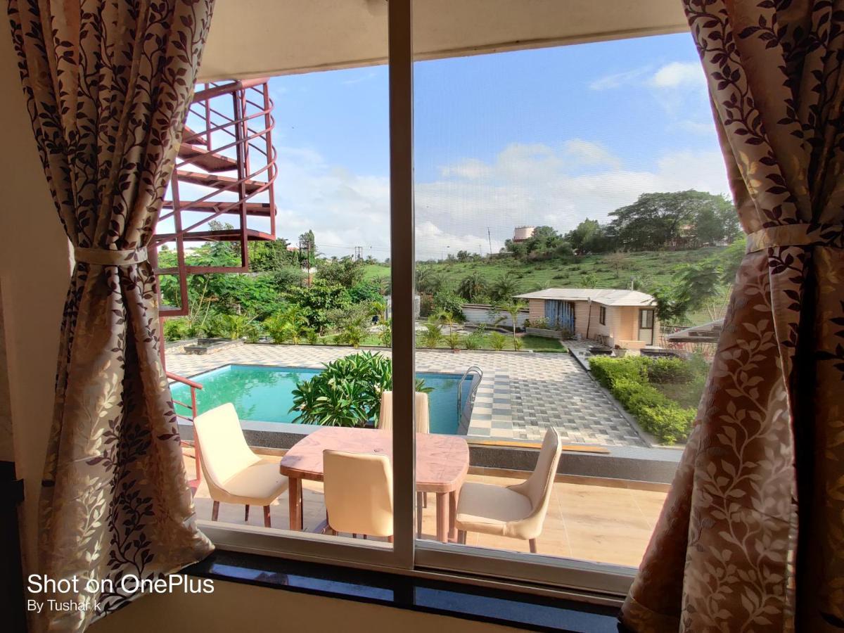 Royal Meadows Igatpuri 2Bhk Poolside Villa מראה חיצוני תמונה
