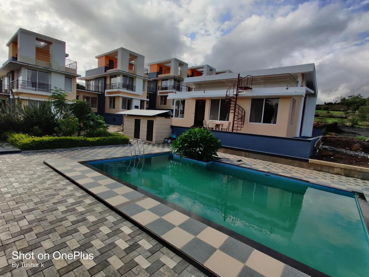 Royal Meadows Igatpuri 2Bhk Poolside Villa מראה חיצוני תמונה