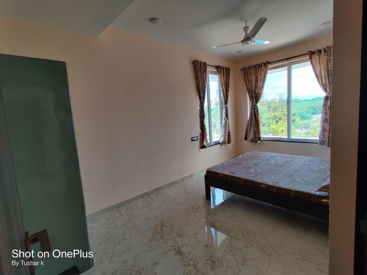 Royal Meadows Igatpuri 2Bhk Poolside Villa מראה חיצוני תמונה